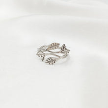 Load image into Gallery viewer, Ring Forest Leafs