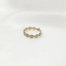 Load image into Gallery viewer, Ring Fairy Daisy Flower