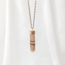 Load image into Gallery viewer, Necklace Love Pointy Agate