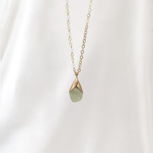 Load image into Gallery viewer, Necklace Freyja Cup Flower