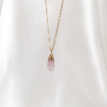 Load image into Gallery viewer, Necklace Freyja Cup Flower