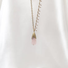 Load image into Gallery viewer, Necklace Freyja Cup Flower