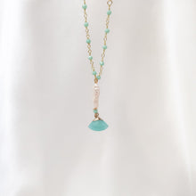 Load image into Gallery viewer, Necklace Fan Stone with Pearl