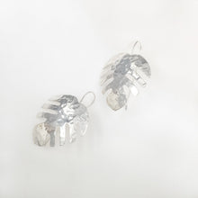 Load image into Gallery viewer, Earring Monstera Big