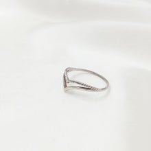 Load image into Gallery viewer, Ring India Plain Tiara