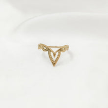 Load image into Gallery viewer, Ring India Pointy Pagoda