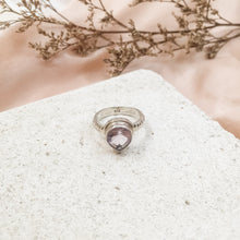 Load image into Gallery viewer, Ring Drop Big Amethyst