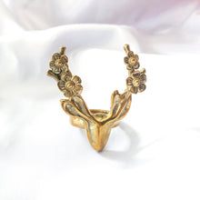 Load image into Gallery viewer, Ring Fairy Deer Flower