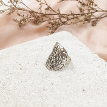 Load image into Gallery viewer, Ring Flower of Life Mandala