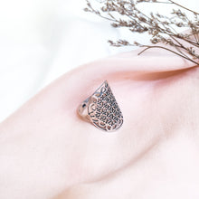 Load image into Gallery viewer, Ring Flower of Life Mandala