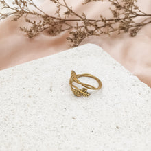 Load image into Gallery viewer, Ring Forest Leafs