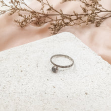 Load image into Gallery viewer, Ring India Bindi Labradorite Dot