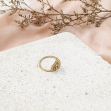 Load image into Gallery viewer, Ring India Small Pagoda