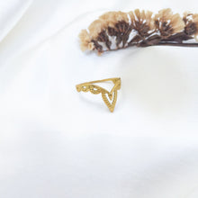 Load image into Gallery viewer, Ring India Pointy Pagoda