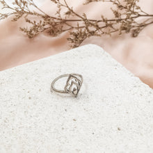 Load image into Gallery viewer, Ring India Princess Crown