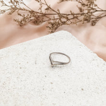 Load image into Gallery viewer, Ring India Plain Tiara