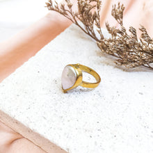 Load image into Gallery viewer, Ring Miss Pearl Drop