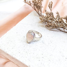 Load image into Gallery viewer, Ring Miss Pearl Drop