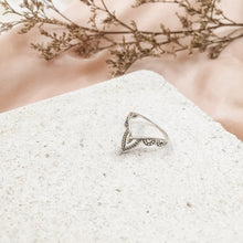 Load image into Gallery viewer, Ring India Pointy Pagoda