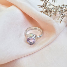 Load image into Gallery viewer, Ring Drop Big Amethyst