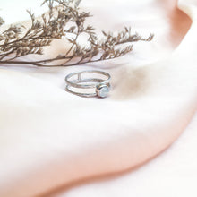 Load image into Gallery viewer, Ring Miss Double Moonstone