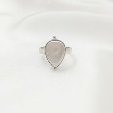 Load image into Gallery viewer, Ring Miss Pearl Drop