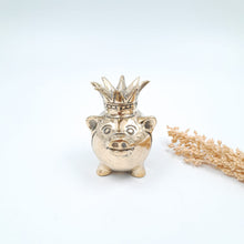 Load image into Gallery viewer, Brass Decor King Pig
