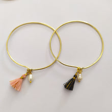 Load image into Gallery viewer, Bracelet Brass Wire Tassel
