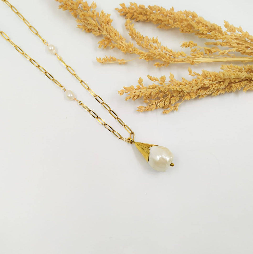 Necklace Pendant Cup Pearl