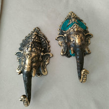 Load image into Gallery viewer, Brass Hook Ganesha Small
