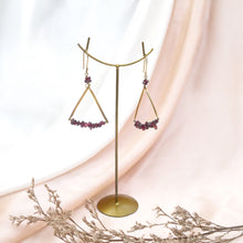 Load image into Gallery viewer, Earring Triangle with Stone
