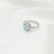 Load image into Gallery viewer, Ring Miss Blue Agate Dot
