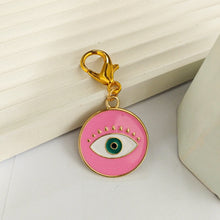 Load image into Gallery viewer, Keychain Mini Tribal Eyes
