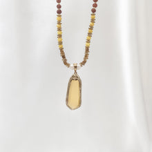 Load image into Gallery viewer, Necklace Rudraksha Pendant Crystal
