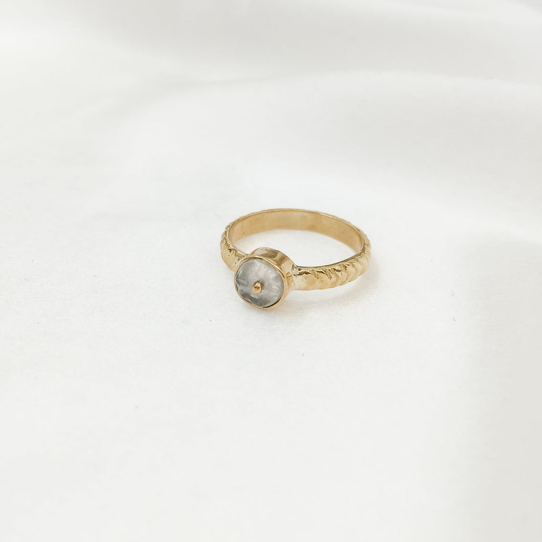 Ring Cleopatra Moonstone Dot