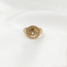 Load image into Gallery viewer, Ring Big Signet Evil Eye Zircon
