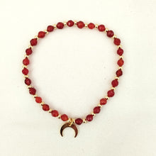 Load image into Gallery viewer, Bracelet Stone Charm Moon
