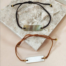 Load image into Gallery viewer, Bracelet Braid Mother of Pearl Line
