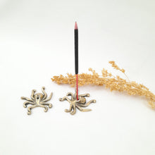 Load image into Gallery viewer, Brass Incense Holder Octopus
