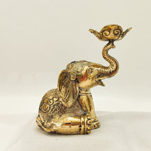 Load image into Gallery viewer, Brass Decor Elephant Flower Candle Pot
