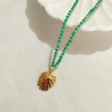 Load image into Gallery viewer, Necklace Mini Beads and Monstera Leaf
